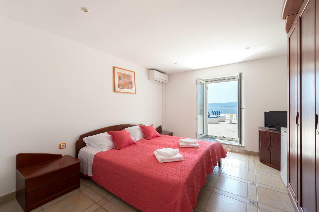 Riva Rooms Бол Екстер'єр фото