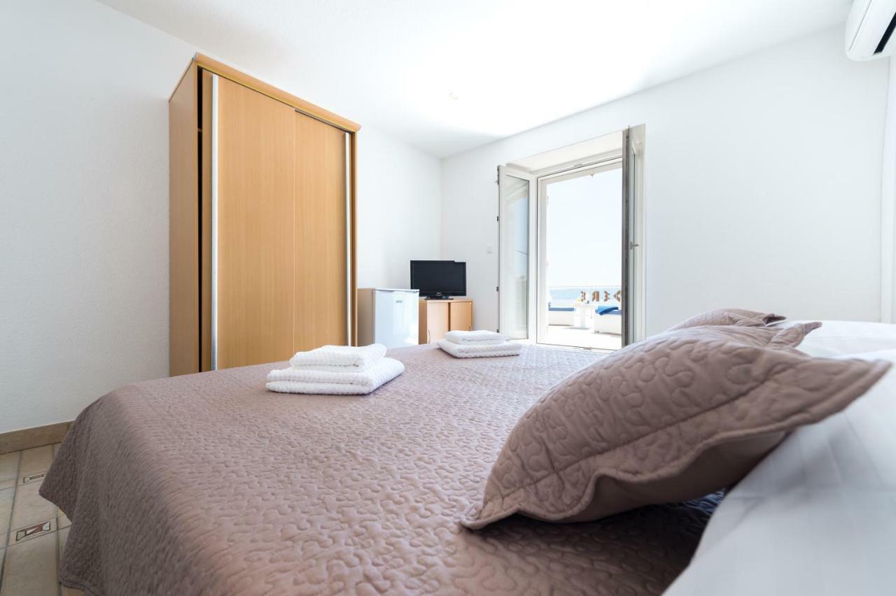 Riva Rooms Бол Екстер'єр фото
