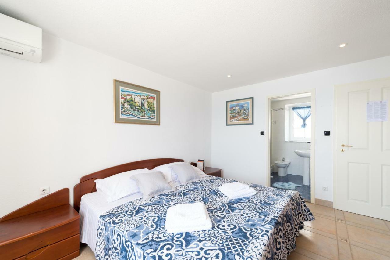 Riva Rooms Бол Екстер'єр фото